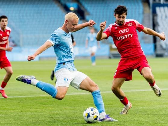 250715 Otto Rosengren of Malmö FF and Giorgi Tabatadze of FC Iberia during the UEFA Champions League qualifier football match between Malmö FF and FC Iberia 1999 on July 15, 2025 in Malmö. Photo: Christian Örnberg BILDBYRAN COP 166 CO0587 fotboll football soccer fotball uefa champions league gualifiers champions league malmö ff fc iberia bbeng bbauto Copyright: CHRISTIANxÖRNBERG BB250715CO054