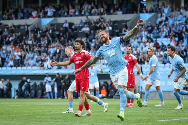 MALMÖ, SWEDEN 20250715 Malmö s Pontus Jansson ( 18) celebrates after scoring in action during the UEFA Champions League first qualifying round, second leg, soccer match between Malmo FF and FC Iberia 1999 (Georgia) at Malmo New Stadium, in Malmo, Sweden, on July 15, 2025. MALMÖ SWEDEN x11830x
