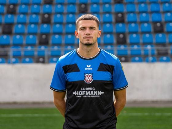 15.07.2025, xhfmx, Fussball Regionalliga Suedwest, FSV Frankfurt - Fototermin Saison 2025 26 Filip Pandza (FSV Frankfurt) (DFL DFB REGULATIONS PROHIBIT ANY USE OF PHOTOGRAPHS as IMAGE SEQUENCES and or QUASI-VIDEO) Frankfurt am Main