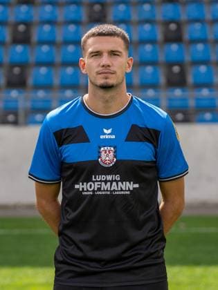 15.07.2025, xhfmx, Fussball Regionalliga Suedwest, FSV Frankfurt - Fototermin Saison 2025 26 Filip Pandza (FSV Frankfurt) (DFL DFB REGULATIONS PROHIBIT ANY USE OF PHOTOGRAPHS as IMAGE SEQUENCES and or QUASI-VIDEO) Frankfurt am Main