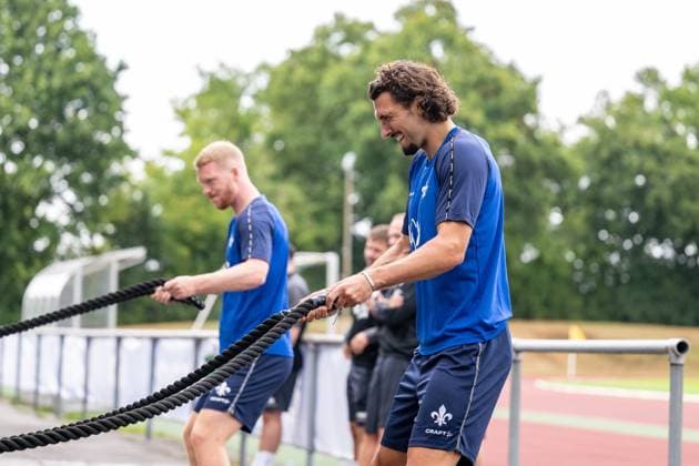 Fraser Hornby (SV Darmstadt 98, 09) und Kai Klefisch (SV Darmstadt 98, 17) beim Training, SV Darmstadt 98, Fussball, 2. Bundesliga, Trainingslager, 6. Tag, 15.07.2025. SV Darmstadt 98, Fussball, 2. Bundesliga, Trainingslager, 6. Tag, 15.07.2025. Bad Wörishofen