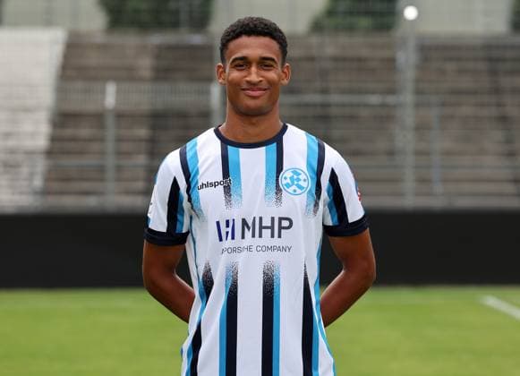 BAU 15.07.2025 Stuttgart-Degerloch Fußball SV Stuttgarter Kickers Fototermin, Jacob Danquah