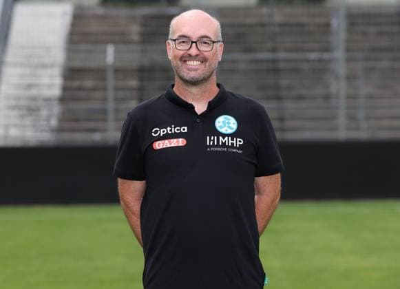 BAU 15.07.2025 Stuttgart-Degerloch Fußball SV Stuttgarter Kickers Fototermin, Alexander Röth (Physiotherapeut)
