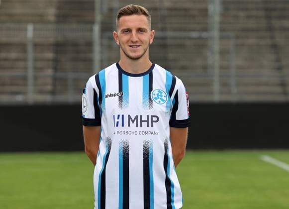 BAU 15.07.2025 Stuttgart-Degerloch Fußball SV Stuttgarter Kickers Fototermin, Meris SkenderoviÄ‡