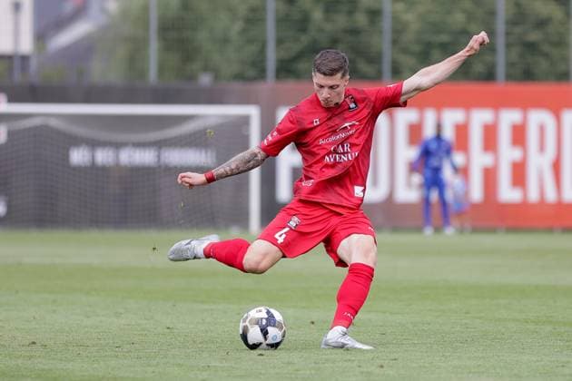 Kevin D™Anzico (Differdange 4) Freisteller, Einzelbild, Aktion, Ganzkörper Torschuss 15.07.2025 Fussball Champions League Qualifikation, 1. Runde, Rückspiel, Saison 2025-2026 15.07.2025 FC Differdingen 03 (LUX) - FC Drita (XKX) (Differdange) Stade Municipal de la Ville de Differdange, Differdingen
