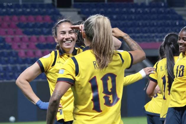 COPA AMERICA FEMENINA ECUADOR VS PERU 15 de julio del 2025 Encuentro entre Ecuador VS Peru por Copa AmÃ rica Femenina en el estadio Banco Guayaquil. QUITO PICHINCHA ECUADOR Copyright: xHENRYxLAPOx