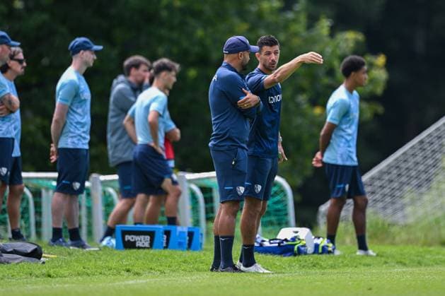 15.07.2025, Fussball, Saison 2025 2026, 2. Bundesliga, Vorbereitung, Sommertrainingslager des VfL Bochum in Scheffau am Wilden Kaiser, Co-Trainer Murat Ural (VfL Bochum 1848), Co-Trainer Anthony Losilla (VfL Bochum 1848) xRHR-FOTO YYx