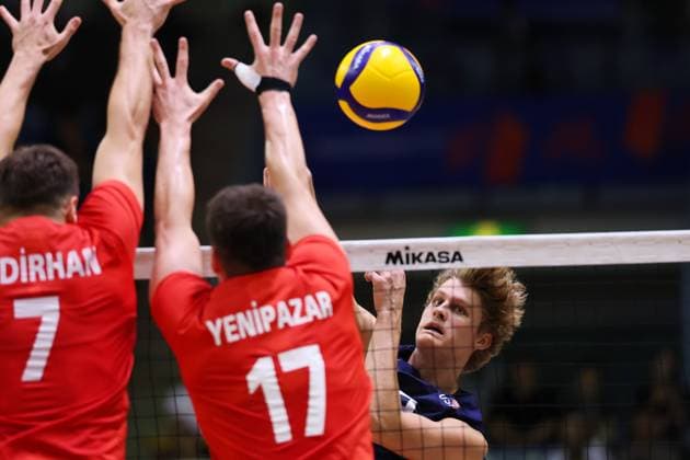 Cooper Robinson (USA), JULY 16, 2025 - Volleyball : FIVB Volleyball Nations League 2025 Men s Preliminary Round match between Turkey - United States at Chiba Port Arena, Chiba, Japan. Noxthirdxpartyxsales  aflo_297848409