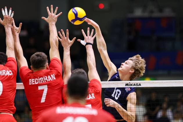 Cooper Robinson (USA), JULY 16, 2025 - Volleyball : FIVB Volleyball Nations League 2025 Men s Preliminary Round match between Turkey - United States at Chiba Port Arena, Chiba, Japan. Noxthirdxpartyxsales  aflo_297848448