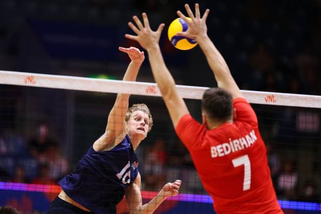 Cooper Robinson (USA), JULY 16, 2025 - Volleyball : FIVB Volleyball Nations League 2025 Men s Preliminary Round match between Turkey - United States at Chiba Port Arena, Chiba, Japan. Noxthirdxpartyxsales  aflo_297848483