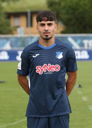 Diren Dagdeviren (TSG Hoffeheim II) . TSG Hoffenheim 2 U23 Porträttermin 2025 2026 . Zuzenhausen, GER, 15.07.2025 ,Fussball 3. Liga 2025 2026 .