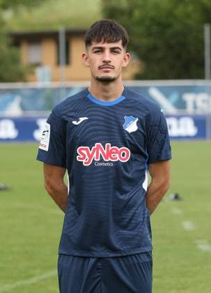 Leonard Krasniqi (TSG Hoffeheim II) . TSG Hoffenheim 2 U23 Porträttermin 2025 2026 . Zuzenhausen, GER, 15.07.2025 ,Fussball 3. Liga 2025 2026 .