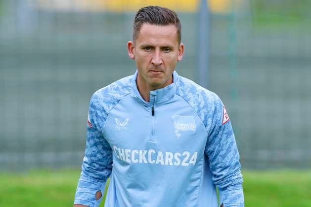 Paul Seguin (Hertha BSC Berlin) schaut, , Training Hertha BSC Berlin, Sportplatz Langau am 16. July 2025 in Kitzbuehel, Oesterreich. (Foto von Marco Steinbrenner DeFodi Images) Paul Seguin (Hertha BSC Berlin) looks on, , Training Hertha BSC Berlin, Sportplatz Langau, July 16, 2025 in Kitzbuehel, Austria. (Photo by Marco Steinbrenner DeFodi Images)
