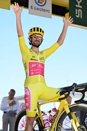 Tour de France 2025 Stage 11 TOULOUSE, FRANCE - JULY 16 : Healy Ben (IRL) of EF Education - EasyPost on stage before the start of the race during stage 11 of the 112th edition of Tour de France an UCI World Tour 2.UWT cycling road race stage for Men Elite of 154 km with start in Toulouse and finish in Toulouse on July 16, 2025 in Toulouse, France, 16 07 2025 ( Motordriver Kenny Verfaillie - Toulouse France  Copyright: xJanxDexMeuleneirx