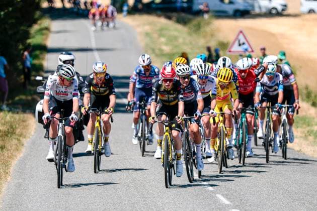 Tour de France 2025 Stage 11 TOULOUSE, FRANCE - JULY 16 : Vermeersch Gianni (BEL) of Alpecin-Deceuninck, Pogacar Tadej (SLO) of UAE Team Emirates - XRG, Vingegaard Jonas (DEN) of Team Visma - Lease a Bike, Healy Ben (IRL) of EF Education - EasyPost in action pictured during stage 11 of the 112th edition of Tour de France an UCI World Tour 2.UWT cycling road race stage for Men Elite of 154 km with start in Toulouse and finish in Toulouse on July 16, 2025 in Toulouse, France, 16 07 2025 ( Motordriver Kenny Verfaillie - Toulouse France  Copyright: xLucaxBettinix