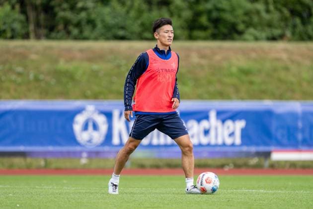 Hiroki Akiyama (SV Darmstadt 98) am Ball, SV Darmstadt 98, Fussball, 2. Bundesliga, Trainingslager, 7. Tag, 16.07.2025. SV Darmstadt 98, Fussball, 2. Bundesliga, Trainingslager, 7. Tag, 16.07.2025. Bad Wörishofen