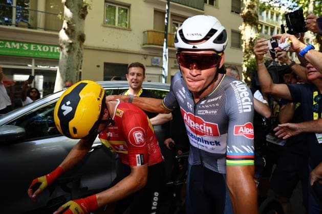 Tour de France 2025 Stage 11 TOULOUSE, FRANCE - JULY 16 : Abrahamsen Jonas (NOR) of Uno-X Mobility celebrating his victory with Van Der Poel Mathieu (NED) of Alpecin - Deceuninck pictured during stage 11 of the 112th edition of Tour de France an UCI World Tour 2.UWT cycling road race stage for Men Elite of 154 km with start in Toulouse and finish in Toulouse on July 16, 2025 in Toulouse, France, 16 07 2025 ( Motordriver Kenny Verfaillie - Toulouse France  Copyright: xTimxVanxWichelenx