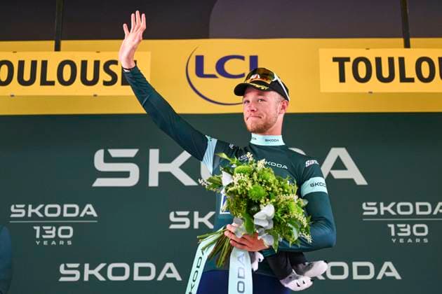 Tour de France 2025 Stage 11 TOULOUSE, FRANCE - JULY 16 : Milan Jonathan (BEL) of Lidl - Trek on the podium with the green jersey during stage 11 of the 112th edition of Tour de France an UCI World Tour 2.UWT cycling road race stage for Men Elite of 154 km with start in Toulouse and finish in Toulouse on July 16, 2025 in Toulouse, France, 16 07 2025 ( Motordriver Kenny Verfaillie - Toulouse France  Copyright: xVincentxKalutx