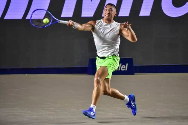 LOS CABOS TENNIS OPEN 2025 LOS CABOS TENNIS OPEN 2025 MCCABE VS ALVAREZ 15072025 LOS CABOS, BAJA CALIFORNIA, MEXICO. Photo of Luis Carlos Alvarez of Mexico, during Los Cabos Tennis Open 2025 held at the Mextenis Stadium of the Cabo Sports Complex of Los Cabos, Baja California, Mexico. Foto de Luis Carlos Alvarez de Mexico, durante Los Cabos Tennis Open 2025 celebrado en el Estadio Mextenis del Cabo Sports Complex de Los Cabos, Baja California, Mexico. PHOTO BY IMAGENSHOP AGENCIA FOTOGRAFICA LOS CABOS BAJA CALIFORNIA MEXICO Copyright: xIMAGENSHOPxAGENCIAxFOTOGRAFICAx