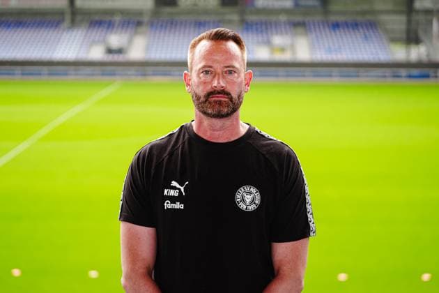 Tim Hoeper; Holstein Kiel Leiter Physiotherapie GER, Holstein Kiel, 2. Bundesliga, Portraettermin 2025 2026 GER, Holstein Kiel, 2. Bundesliga, Portraettermin 2025 2026 Kiel Copyright: xEibner-Pressefoto MarcelxvonxFehrnx EP_MFN