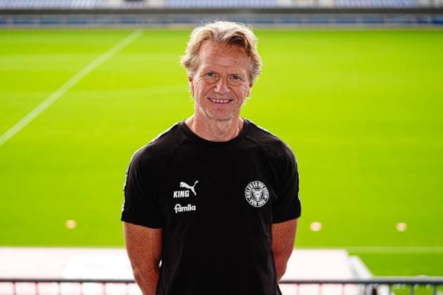 Andre Hoenig; Holstein Kiel Mannschaftsarzt GER, Holstein Kiel, 2. Bundesliga, Portraettermin 2025 2026 GER, Holstein Kiel, 2. Bundesliga, Portraettermin 2025 2026 Kiel Copyright: xEibner-Pressefoto MarcelxvonxFehrnx EP_MFN