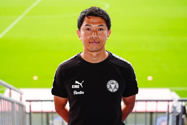 Takahiro Sato; Holstein Kiel Spielanalyst GER, Holstein Kiel, 2. Bundesliga, Portraettermin 2025 2026 GER, Holstein Kiel, 2. Bundesliga, Portraettermin 2025 2026 Kiel Copyright: xEibner-Pressefoto MarcelxvonxFehrnx EP_MFN