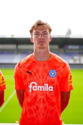 Jonas Krumrey; Holstein Kiel 21 GER, Holstein Kiel, 2. Bundesliga, Portraettermin 2025 2026 GER, Holstein Kiel, 2. Bundesliga, Portraettermin 2025 2026 Kiel Copyright: xEibner-Pressefoto MarcelxvonxFehrnx EP_MFN