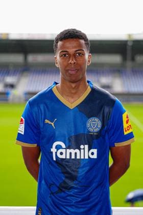 Andu Kelati; Holstein Kiel 16 GER, Holstein Kiel, 2. Bundesliga, Portraettermin 2025 2026 GER, Holstein Kiel, 2. Bundesliga, Portraettermin 2025 2026 Kiel Copyright: xEibner-Pressefoto MarcelxvonxFehrnx EP_MFN