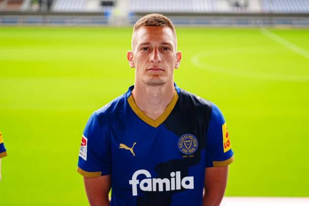 Ivan Nekic; Holstein Kiel 13 GER, Holstein Kiel, 2. Bundesliga, Portraettermin 2025 2026 GER, Holstein Kiel, 2. Bundesliga, Portraettermin 2025 2026 Kiel Copyright: xEibner-Pressefoto MarcelxvonxFehrnx EP_MFN