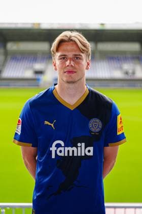 Jonas Therkelsen; Holstein Kiel 10 GER, Holstein Kiel, 2. Bundesliga, Portraettermin 2025 2026 GER, Holstein Kiel, 2. Bundesliga, Portraettermin 2025 2026 Kiel Copyright: xEibner-Pressefoto MarcelxvonxFehrnx EP_MFN