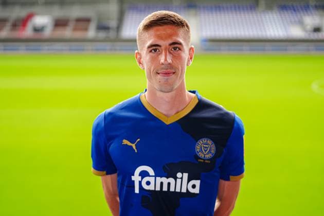 Marko Ivezic; Holstein Kiel 06 GER, Holstein Kiel, 2. Bundesliga, Portraettermin 2025 2026 GER, Holstein Kiel, 2. Bundesliga, Portraettermin 2025 2026 Kiel Copyright: xEibner-Pressefoto MarcelxvonxFehrnx EP_MFN