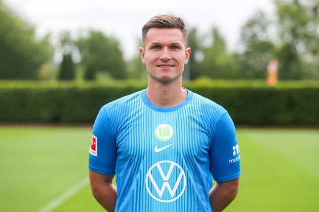 VfL Wolfsburg Fototermin Wolfsburg, 16.07.2025, Torwart Pavao Pervan; VfL Wolfsburg, 1. Bundesliga, Porträttermin 2025 2026 Wolfsburg