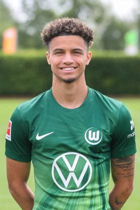 VfL Wolfsburg Fototermin Wolfsburg, 16.07.2025, Kevin Paredes; VfL Wolfsburg, 1. Bundesliga, Porträttermin 2025 2026 Wolfsburg