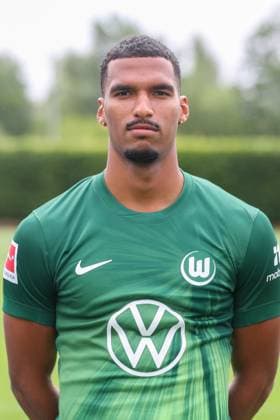 VfL Wolfsburg Fototermin Wolfsburg, 16.07.2025, Moritz Jenz ; VfL Wolfsburg, 1. Bundesliga, Porträttermin 2025 2026 Wolfsburg