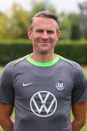 VfL Wolfsburg Fototermin Wolfsburg, 16.07.2025, Torwarttrainer Pascal Formann; VfL Wolfsburg, 1. Bundesliga, Porträttermin 2025 2026 Wolfsburg