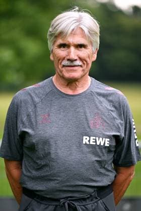 Mannschaftsarzt Dr. Peter Schäferhoff; 1. FC Köln; 1.BL, Porträttermin 2025 2026