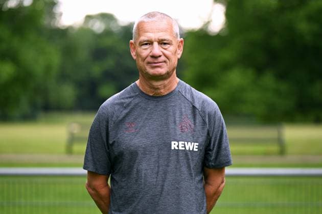 Busfahrer Michael Liebetrut; 1. FC Köln; 1.BL, Porträttermin 2025 2026