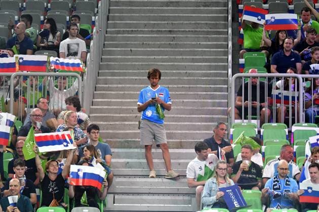 Ljubljana, Slovenia, 16th July 2024: Team Slovenia fans during the IVNL Volleyball Nations League, Week 3 match, between Canada and Slovenia at Arena Stozice, Ljubljana, Slovenia. (Natasa Kupljenik SPP) Copyright: xNatasaxKupljenikx xSPPx SPP_1015835