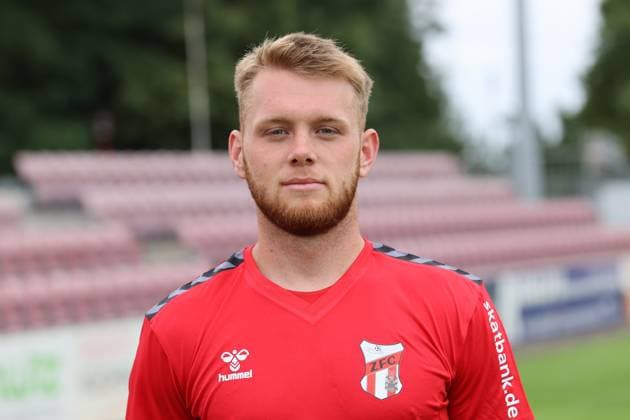 Fußball, RL Nordost, ZFC Meuselwitz, Porträttermin 2025 2026 Männer Fußball Fussball Saison 2025 26 16.07.2025 Bluechip Arena Meuselwitz ZFC Meuselwitz - Portrait Jan Halasz Meuselwitz Thueringen Germany