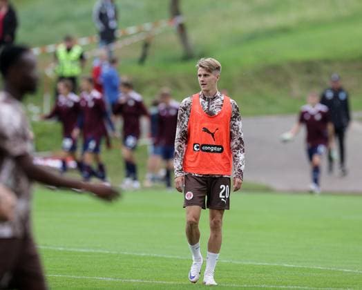 Erik Ahlstrand (FC St. Pauli) Fussball, 1.BL, Saison 2025 2026, Herren, FC St.Pauli gegen Silkeborg IF(DK), 4-1, Testspiel, Saisonvorbereitung DFL REGULATIONS PROHIBIT ANY USE OF PHOTOGRAPHS AS IMAGE SEQUENCES AND OR QUASI-VIDEO.
