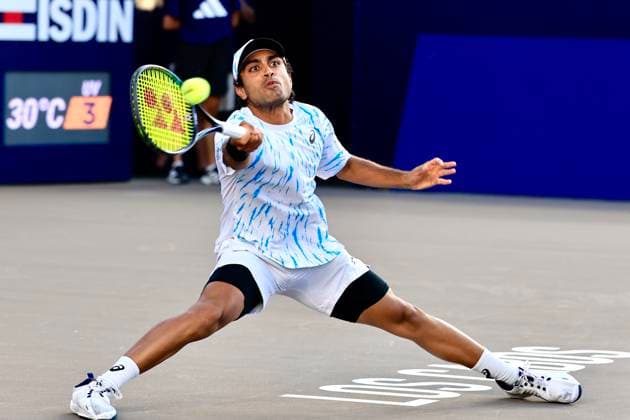 LOS CABOS TENNIS OPEN 2025 LOS CABOS TENNIS OPEN 2025 NANDA VS SHAPOVALOV 16072025 LOS CABOS, BAJA CALIFORNIA, MEXICO. Photo of Govind Nanda of the USA during singles game of Los Cabos Tennis Open 2025 held at the Mextenis Stadium of the Cabo Sports Complex of Los Cabos, Baja California, Mexico. Foto de Govind Nanda de Estados Unidos, durante juego de singles en Los Cabos Tennis Open 2025 celebrado en el Estadio Mextenis del Cabo Sports Complex de Los Cabos, Baja California, Mexico. PHOTO BY IMAGENSHOP AGENCIA FOTOGRAFICA LOS CABOS BAJA CALIFORNIA MEXICO Copyright: xIMAGENSHOPxAGENCIAxFOTOGRAFICAx