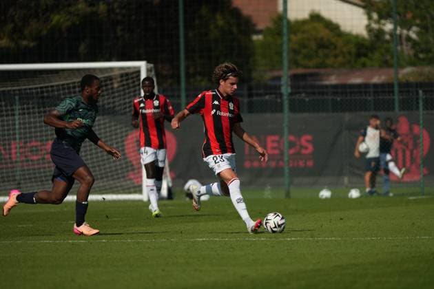 FOOTBALL : OGC Nice vs Aubagne - Match Amical - 16 07 2025 Gabin Bernardeau during the French amical football match between OGC Nice and Aubagne FC at training Stadium of Nice, south France, on July 16, 2025. Alejandro Martinez Gonzalez psnewz NICE  Copyright: xAlejandroxMartinezxGonzalez psnewzx