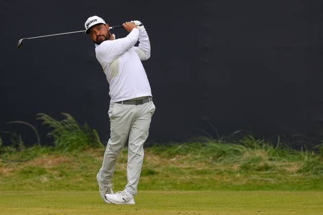 The 153rd Open Championship, Royal Portrush Golf Club, Co. Antrim 17 7 2025 JJ Spaun tees off on the first JJ Spaun tees off on the first 17 7 2025  Copyright: x INPHO BenxBradyx BB3_1140
