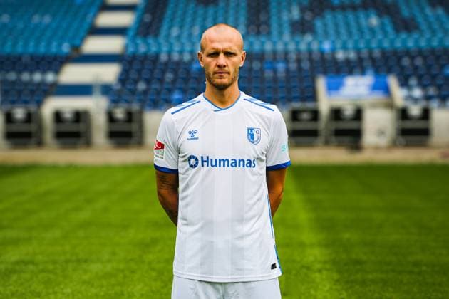 Torwart Dominik Reimann, 1. FC Magdeburg - 2. Fussball Bundesliga Porträttermin 2. BL 2025 2026 offizieller Fototermin 1. FC Magdeburg in der Avnet Arena in Magdeburg - Porträt, Portrait, Einzelbild, Deutschland, Fussball, Maenner, GER, 16.07.2025