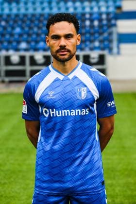 Herbert Bockhorn, 1. FC Magdeburg - 2. Fussball Bundesliga Porträttermin 2. BL 2025 2026 offizieller Fototermin 1. FC Magdeburg in der Avnet Arena in Magdeburg - Porträt, Portrait, Einzelbild, Deutschland, Fussball, Maenner, GER, 16.07.2025