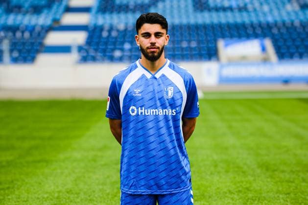 Abu-Bekir Ömer El-Zein, 1. FC Magdeburg - 2. Fussball Bundesliga Porträttermin 2. BL 2025 2026 offizieller Fototermin 1. FC Magdeburg in der Avnet Arena in Magdeburg - Porträt, Portrait, Einzelbild, Deutschland, Fussball, Maenner, GER, 16.07.2025