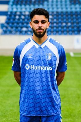 Abu-Bekir Ömer El-Zein, 1. FC Magdeburg - 2. Fussball Bundesliga Porträttermin 2. BL 2025 2026 offizieller Fototermin 1. FC Magdeburg in der Avnet Arena in Magdeburg - Porträt, Portrait, Einzelbild, Deutschland, Fussball, Maenner, GER, 16.07.2025