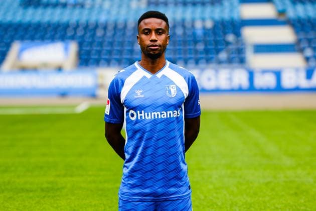 Lubambo Musonda, 1. FC Magdeburg - 2. Fussball Bundesliga Porträttermin 2. BL 2025 2026 offizieller Fototermin 1. FC Magdeburg in der Avnet Arena in Magdeburg - Porträt, Portrait, Einzelbild, Deutschland, Fussball, Maenner, GER, 16.07.2025