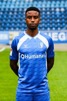 Lubambo Musonda, 1. FC Magdeburg - 2. Fussball Bundesliga Porträttermin 2. BL 2025 2026 offizieller Fototermin 1. FC Magdeburg in der Avnet Arena in Magdeburg - Porträt, Portrait, Einzelbild, Deutschland, Fussball, Maenner, GER, 16.07.2025