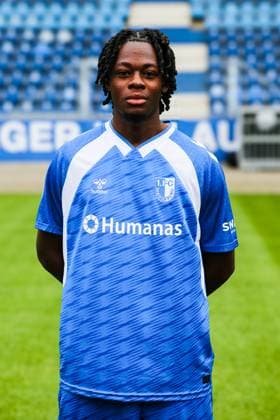 Pierre Nadjombe, 1. FC Magdeburg - 2. Fussball Bundesliga Porträttermin 2. BL 2025 2026 offizieller Fototermin 1. FC Magdeburg in der Avnet Arena in Magdeburg - Porträt, Portrait, Einzelbild, Deutschland, Fussball, Maenner, GER, 16.07.2025